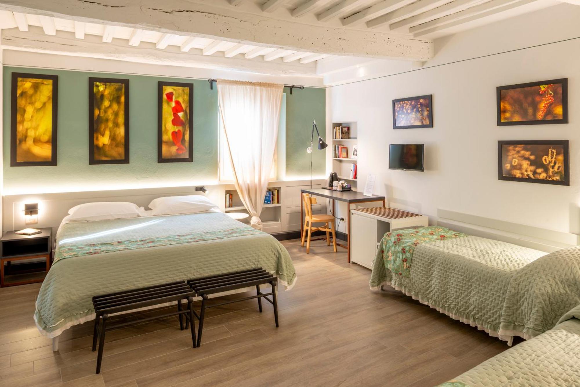 Duccio Nacci Rooms- Guesthouse ซานจีมิญญาโน ภายนอก รูปภาพ